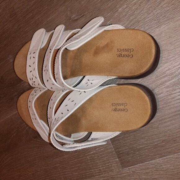 George Classics Keri Ladies Size 9W Velcro Closure White Lightweight Sandals - Picture 6 of 8